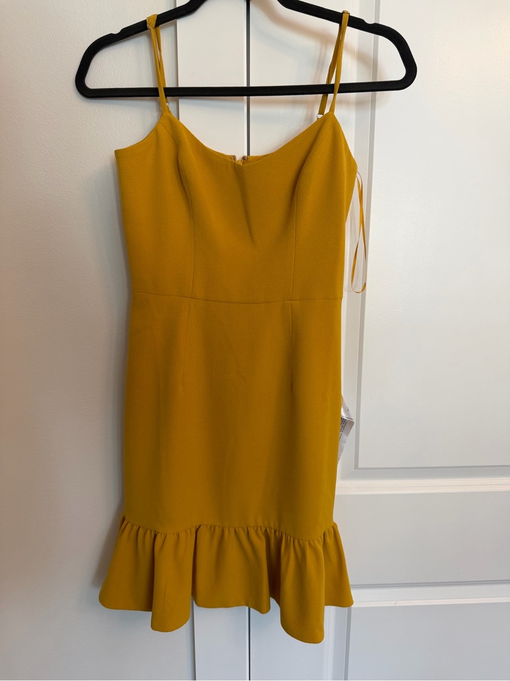 NEW Dress the Population Mustard Yellow Ruffle Hem Mini Dress XS